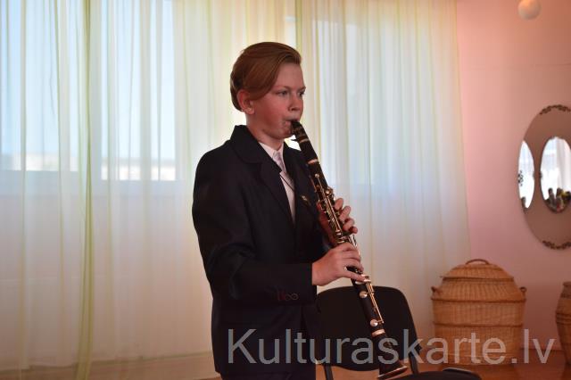 Jānis Vorslovs pūšaminstrumentu spēles jauno izpildītāju konkursa II vietas ieguvējs.